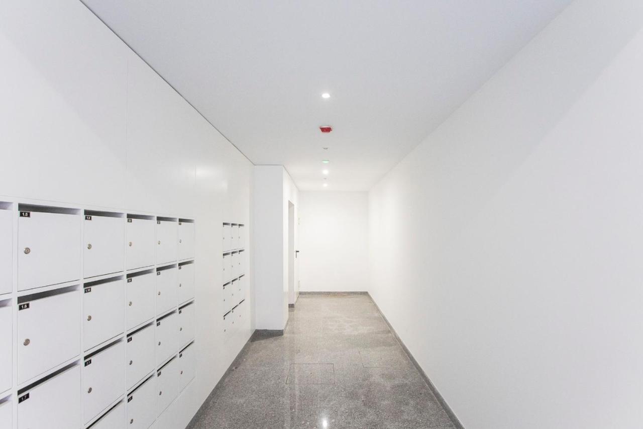 Elegant Downtown 1Br Flat W/ Ac By Lovelystay Porto Dış mekan fotoğraf